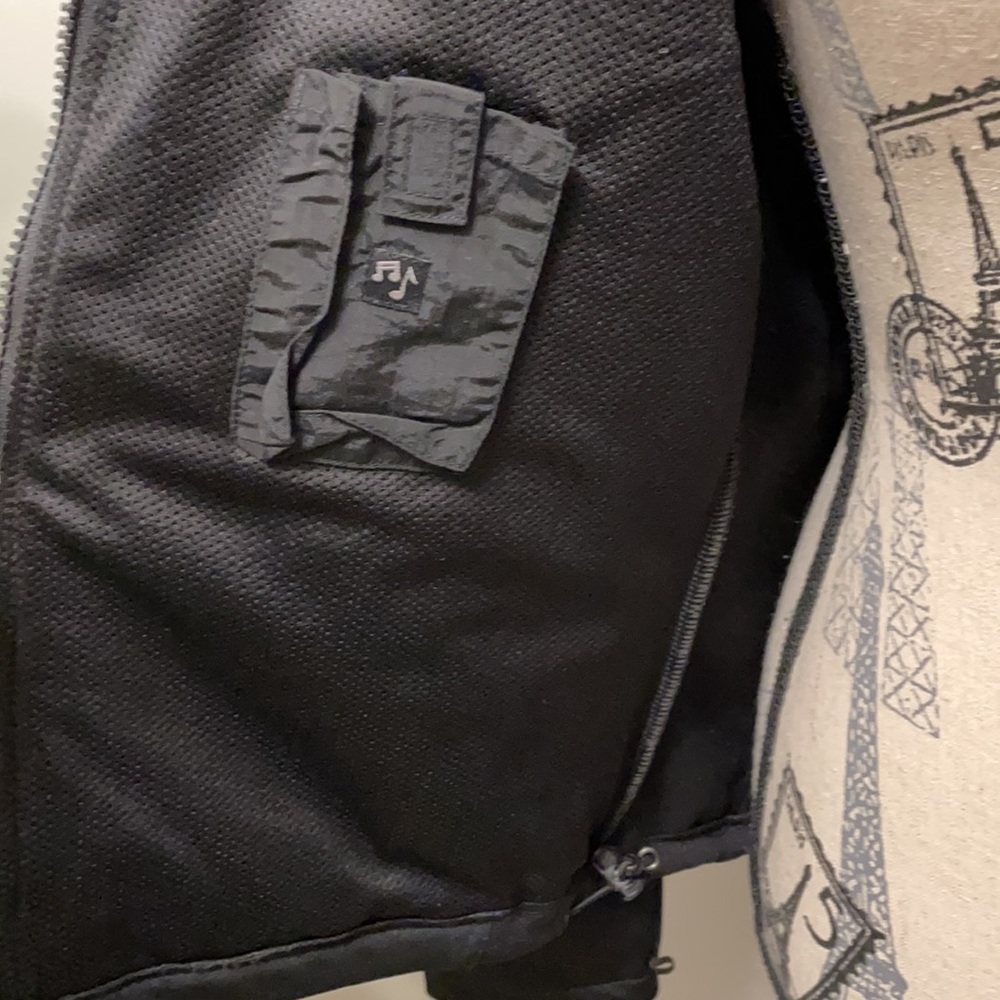Wetskins Softshell Jacket - Picture 3 of 5